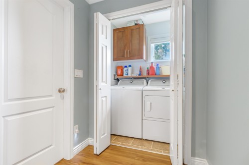 9347 122 Street, Surrey, BC 