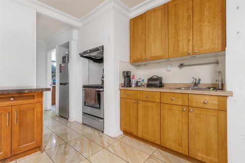 9347 122 Street, Surrey, BC 