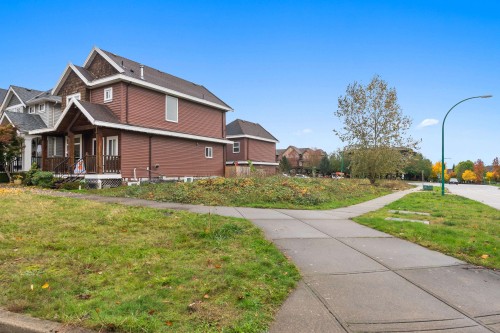 6702 191A Street, Surrey, BC 