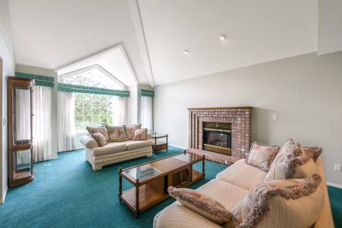 8165 154 Street, Surrey, BC 