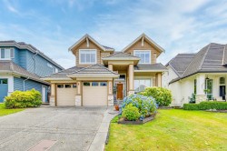15418 33a Avenue  Surrey, BC V3Z 0K6