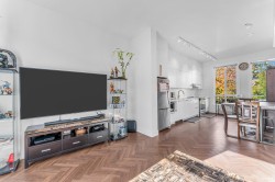 15-15828 27 Avenue  Surrey, BC V3Z 0X4