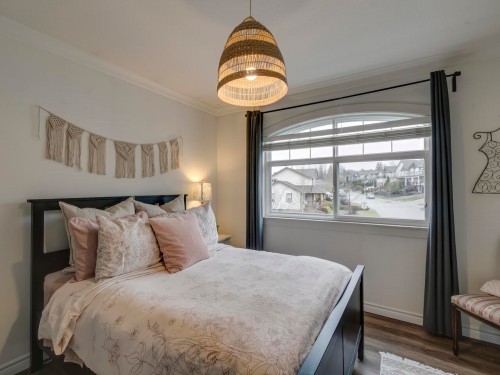 8060 Melburn Drive, Mission, BC 