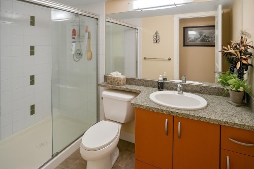 115-20750 Duncan Way, Langley, BC 