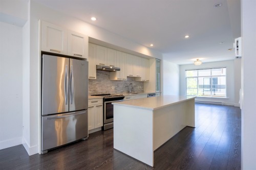 11-9989 Barnston Drive E, Surrey, BC 