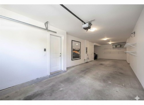 11-9989 Barnston Drive E, Surrey, BC 