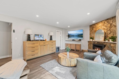 15032 Spenser Drive, Surrey, BC 