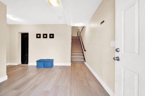 5-7156 144 Street, Surrey, BC 