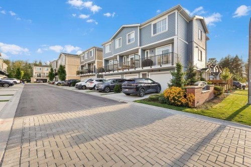 1-20680 76B Avenue, Langley, BC 