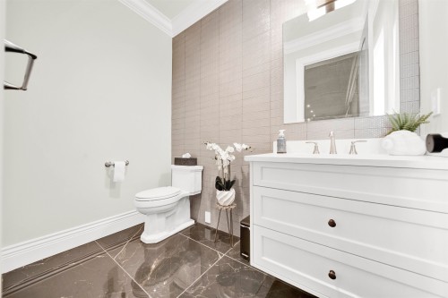 20208 42 Avenue, Langley, BC 