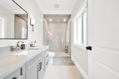 20208 42 Avenue, Langley, BC 