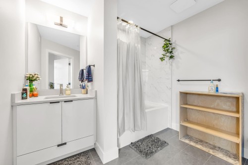 616-20061 Fraser Hwy, Langley, BC 