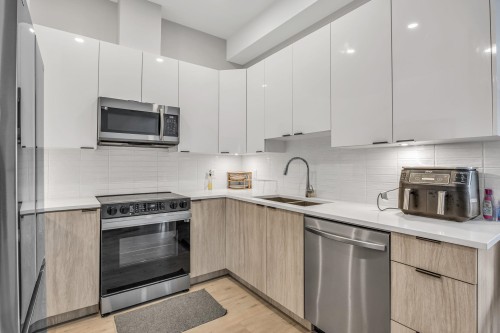 616-20061 Fraser Hwy, Langley, BC 