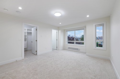 11-8181 135A Street, Surrey, BC 