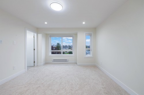 11-8181 135A Street, Surrey, BC 