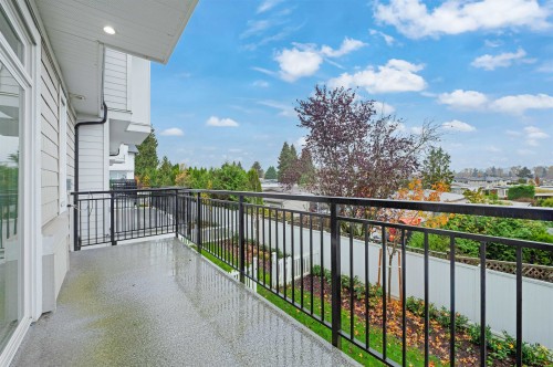 11-8181 135A Street, Surrey, BC 