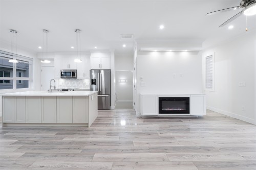 11-8181 135A Street, Surrey, BC 