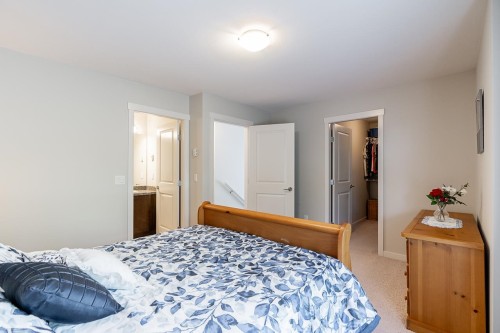 17-14462 61A Avenue, Surrey, BC 