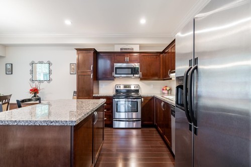 17-14462 61A Avenue, Surrey, BC 