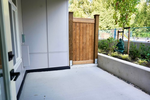 109-3528 146A Street, Surrey, BC 