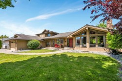 21761 49a Avenue  Langley, BC V3A 6C4