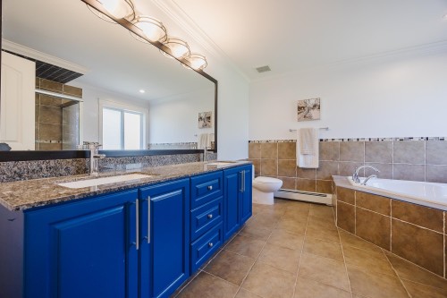 7850 211B Street, Langley, BC 