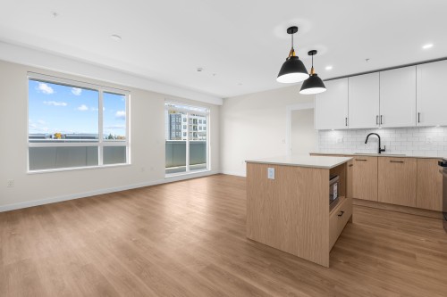 B606-27215 Aldergrove Town Centre Drive, Langley, BC 