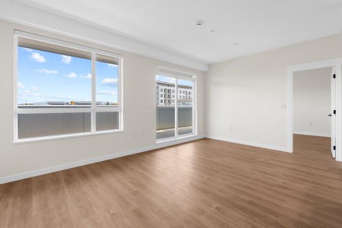 B606-27215 Aldergrove Town Centre Drive, Langley, BC 