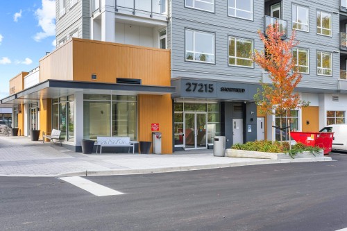 B606-27215 Aldergrove Town Centre Drive, Langley, BC 