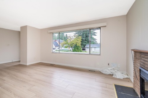 10331 155A Street, Surrey, BC 