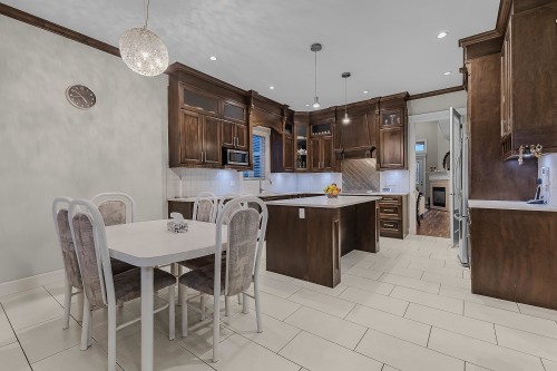 11923 92 Avenue, Delta Bc Avenue, Delta, BC 