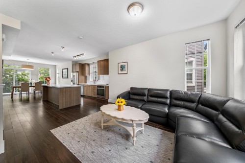 4-3399 151 Street, Surrey, BC 