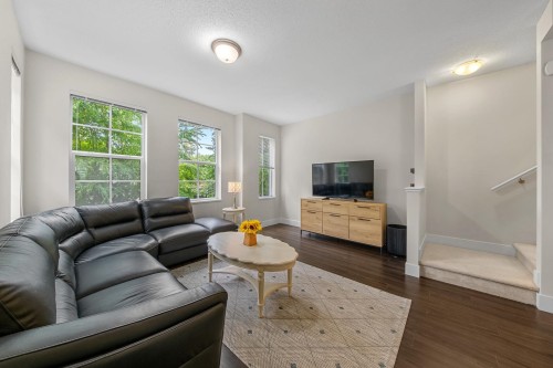 4-3399 151 Street, Surrey, BC 