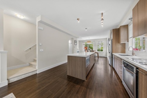 4-3399 151 Street, Surrey, BC 