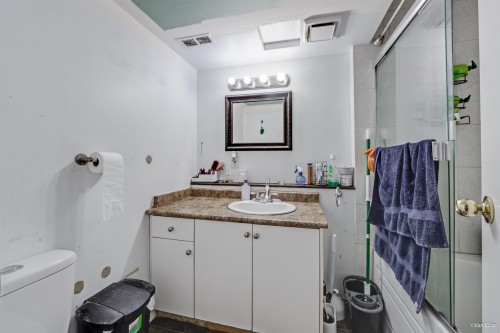 5009 208 Street, Langley, BC 