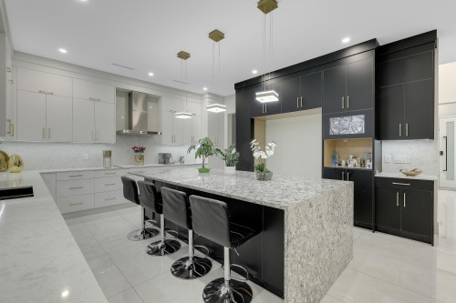 14840 89 Avenue, Surrey, BC 