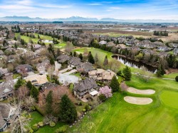 16358 Lincoln Woods Court  Surrey, BC V3Z 0J8