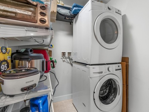 206-20062 Fraser Highway, Langley, BC 