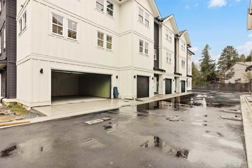 6-2360 Crescent Way, Abbotsford, BC 