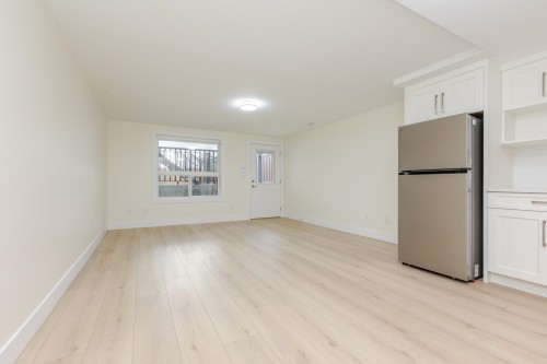 15672 82A Avenue, Surrey, BC 