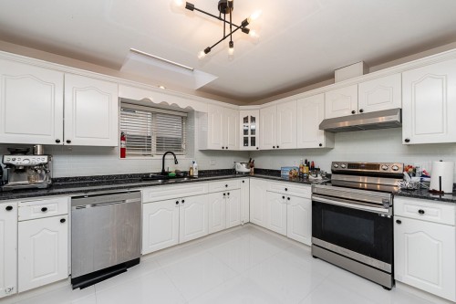 10132 156Th Street, Surrey, BC 