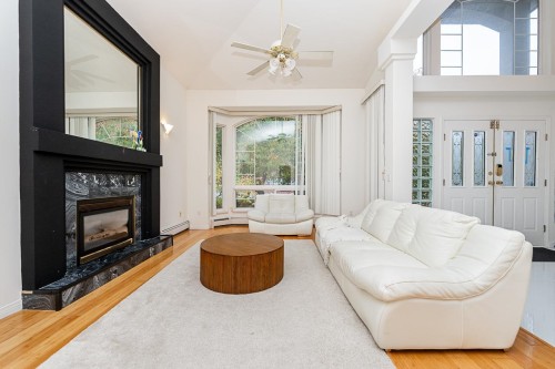 10132 156Th Street, Surrey, BC 