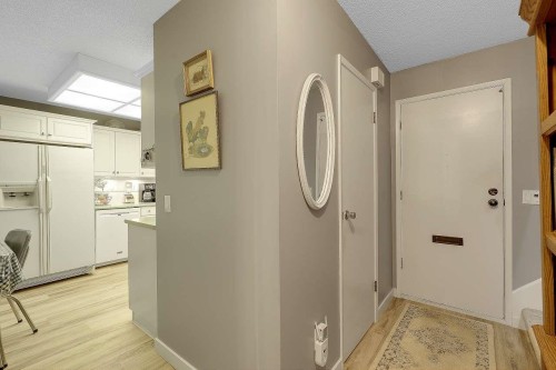 15-10880 152 Street, Surrey, BC 