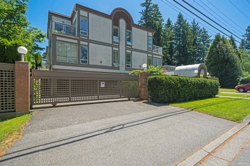 3-1552 Everall Street  White Rock, BC V4B 3S8