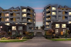 401-32838 Landeau Place  Abbotsford, BC V2S 0M6