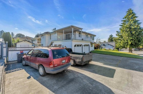 11942 99 Avenue, Surrey, BC 