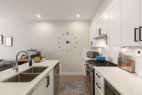 70-16433 19 Avenue, Surrey, BC 