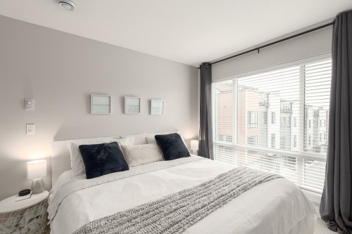 70-16433 19 Avenue, Surrey, BC 