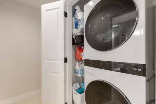 70-16433 19 Avenue, Surrey, BC 