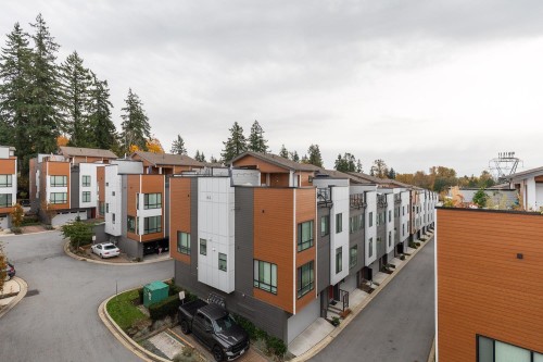 70-16433 19 Avenue, Surrey, BC 